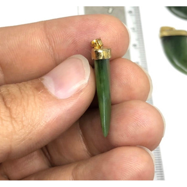 Green Nephrite Jade Pendant - AAA Quality, Natural and Stylish