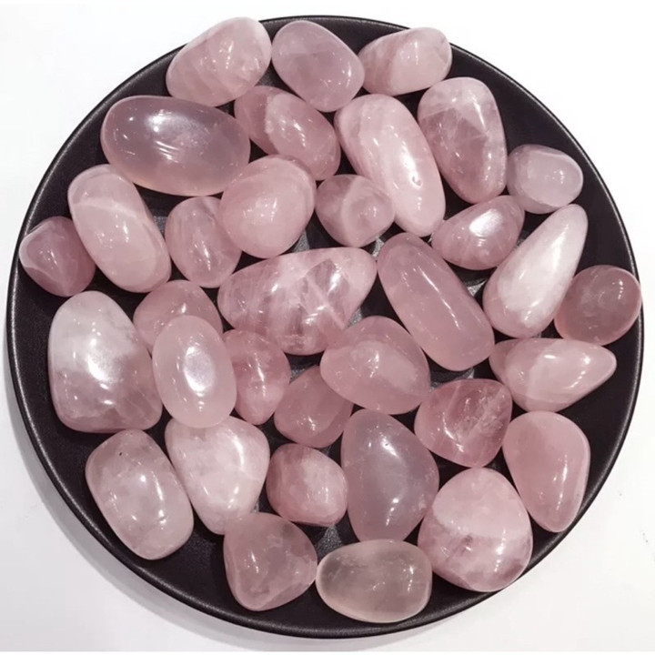 Rose Quartz Tumble Stone - Natural Healing and Chakra Energy