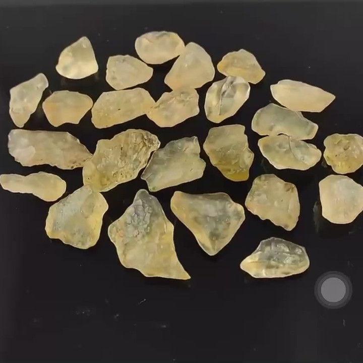 Authentic Libyan Desert Glass: Natural Tektites and Treasures