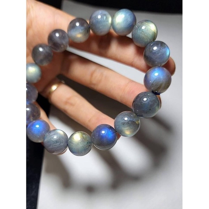 Labradorite Stone Bracelet | Natural and Radiant Energy