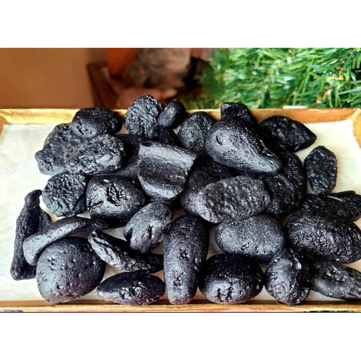 Rare Tibetan Tektite Meteorite Stone - Healing Crystals