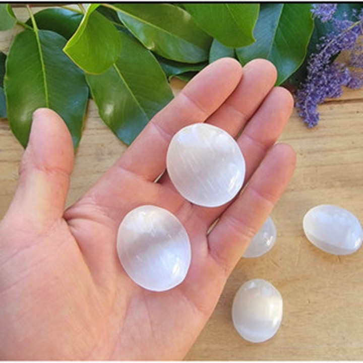 Selenite Palm Stone: Natural Healing and Chakra Balancing
