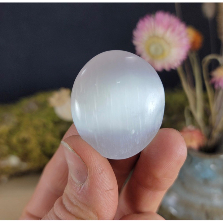 Selenite Palm Stone: Natural Healing and Chakra Balancing