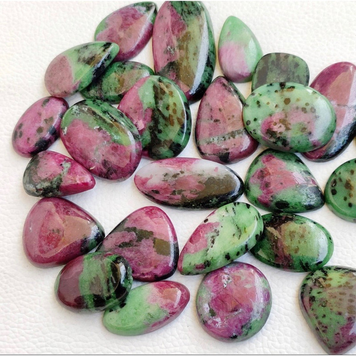 Natural Ruby Zeolite Cabochon Stone - Healing Chakra Jewelry (2-3cm)
