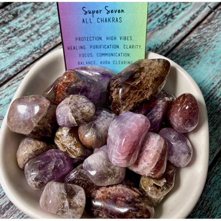 Red Auralite-23 Crystal: Powerful Healing and Chakra Balancing