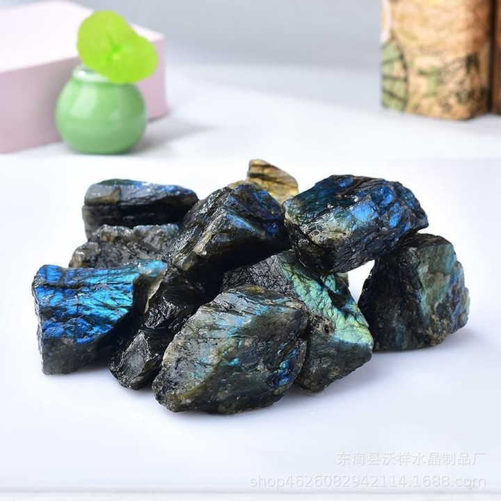 Genuine Blue Flash Labradorite: Stunning Premium Quality
