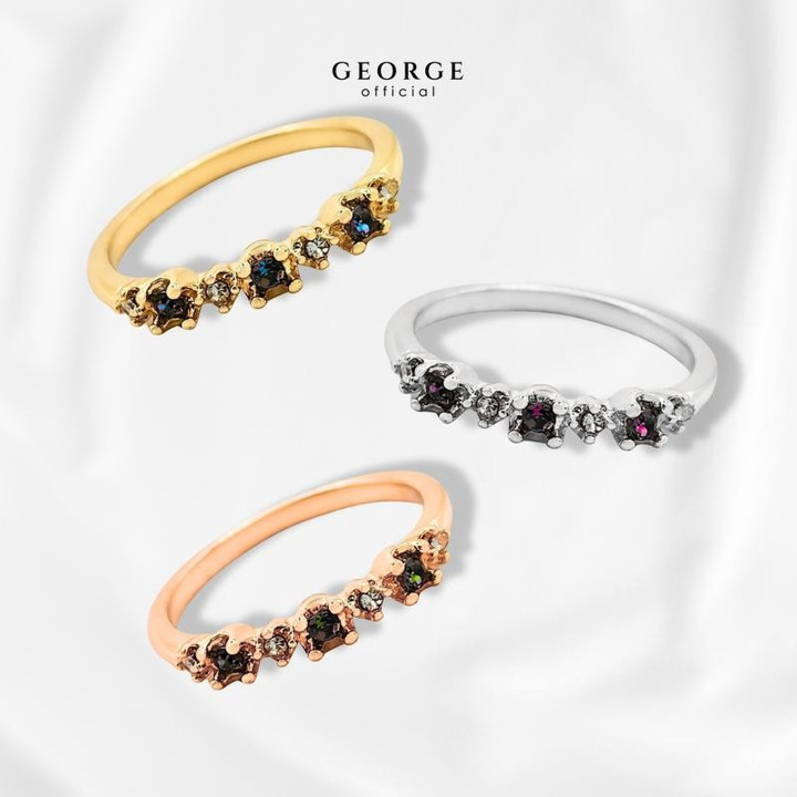 Radiant Birthstone Ring in Gold | 7 Gemstones