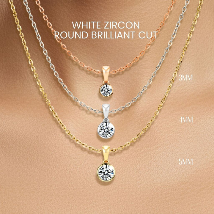 Collier élégant en zircon blanc et argent sterling