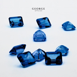 Sparkling Blue Sapphires: Emerald Cut Gemstones | GGBSE Jewelry
