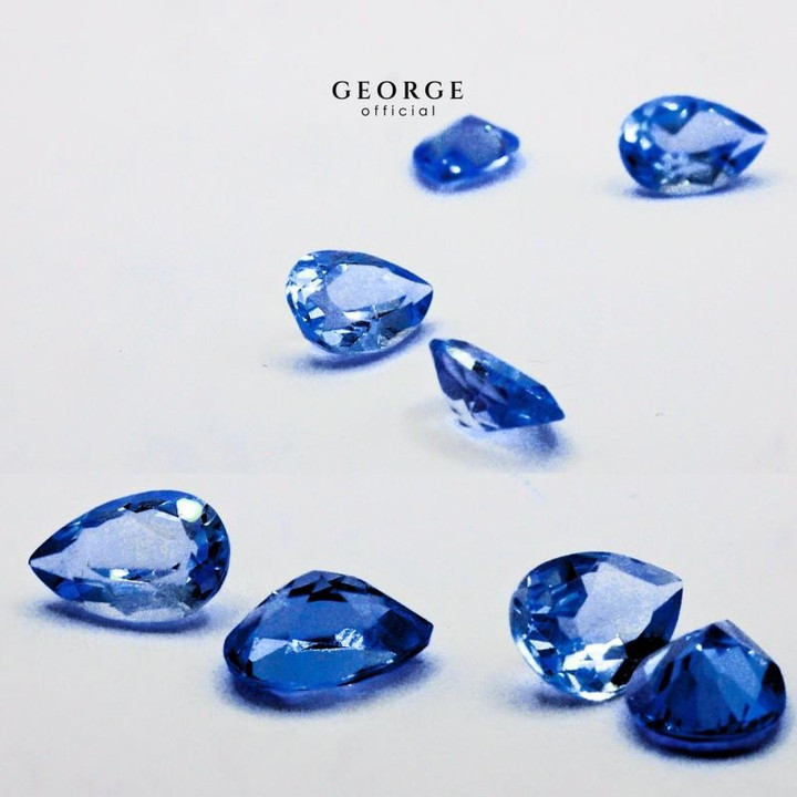 Zafiro azul talla pera | Joyería de piedras preciosas de GGBSP