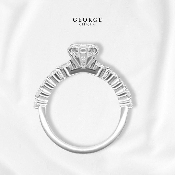 Elegant Solitaire Diamond Ring | Cubic Zirconia Teardrop