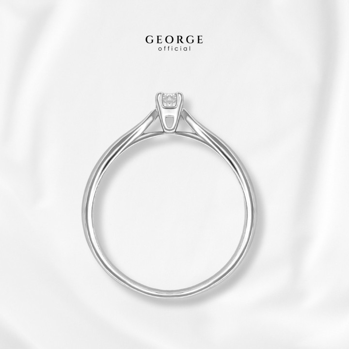 Elegant Solitaire Diamond Ring | Sterling Silver and CZ
