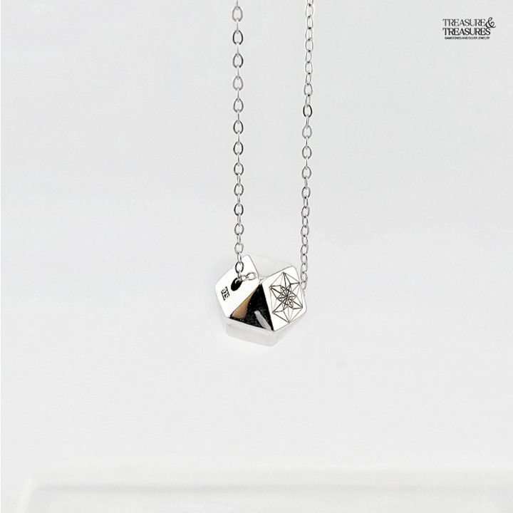 Collar de cuboctaedro de plata de ley - Amuleto del equilibrio