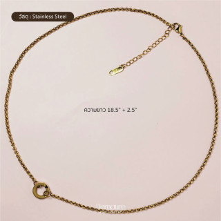 Collar con dije de acero inoxidable: duradero y resistente al deslustre.