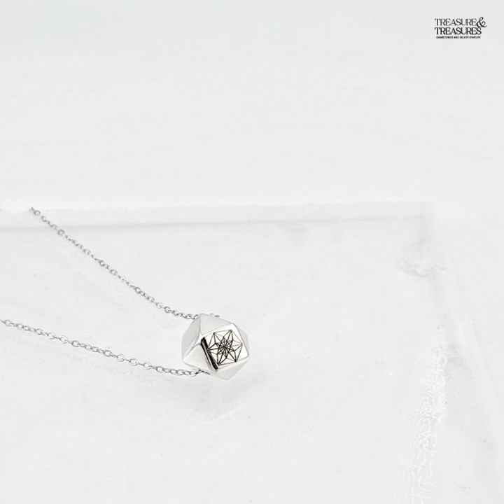 Collar de cuboctaedro de plata de ley | Amuleto de equilibrio