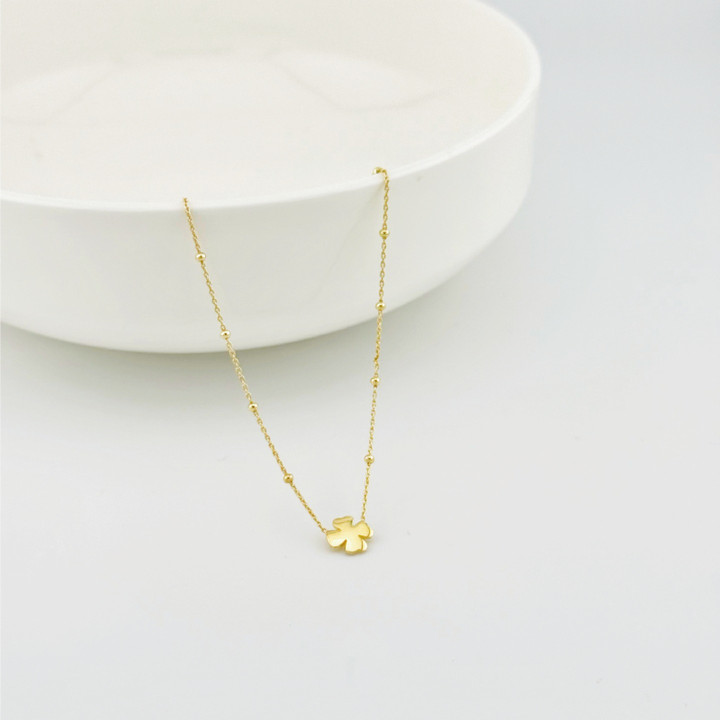 Lucky Clover Necklace: Symbol of Good Fortune