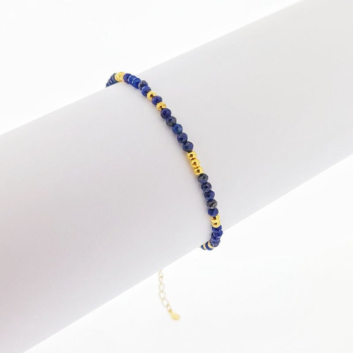 Joyas de plata de ley: Pulseras y collares para la abundancia