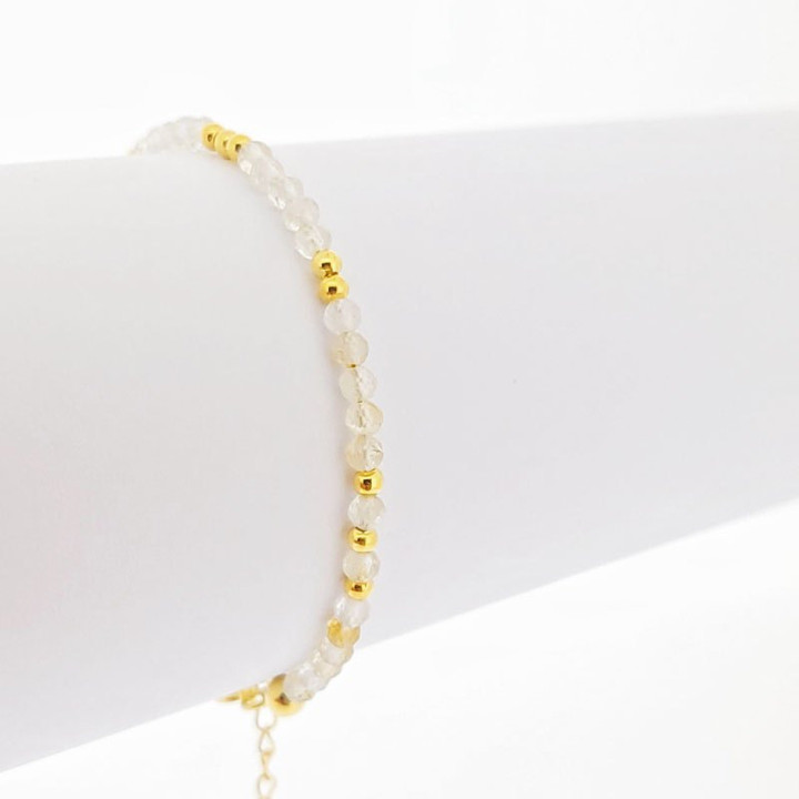 Pulsera de citrino de plata de ley: Potencia el poder y el éxito.