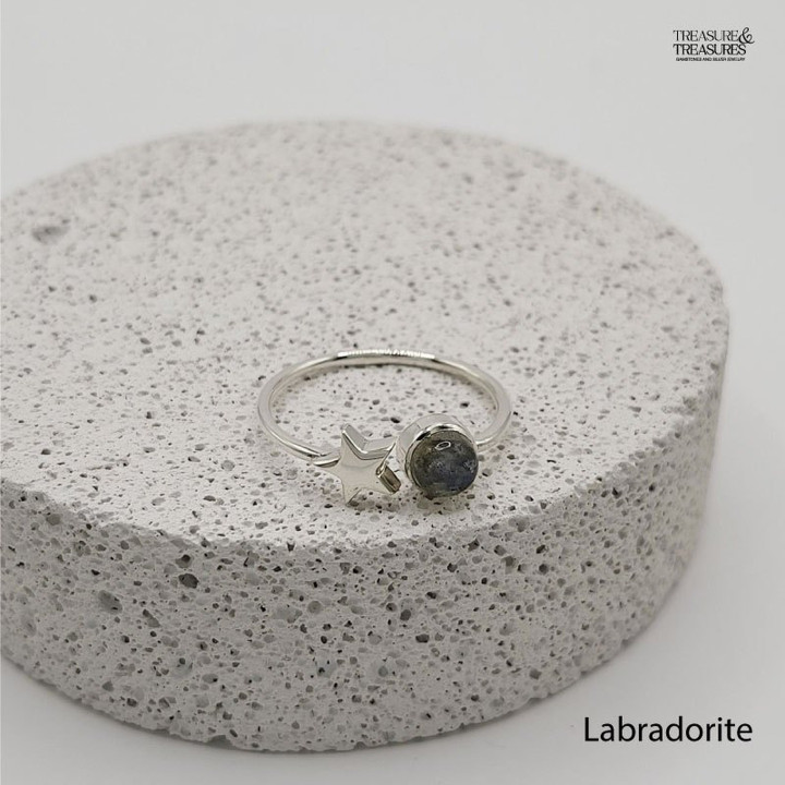 StarStone-Ring: Bezaubernder Schmuck für Mädchen