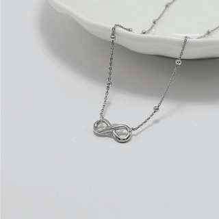 Infinity Necklace: Symbol of Eternal Love and Good Fortune