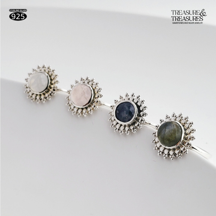 Sterling Silver Sunflower Ring with Lucky Stone