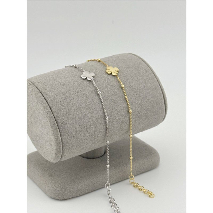 Lucky Clover Bracelet: Charm Symbol of Good Fortune